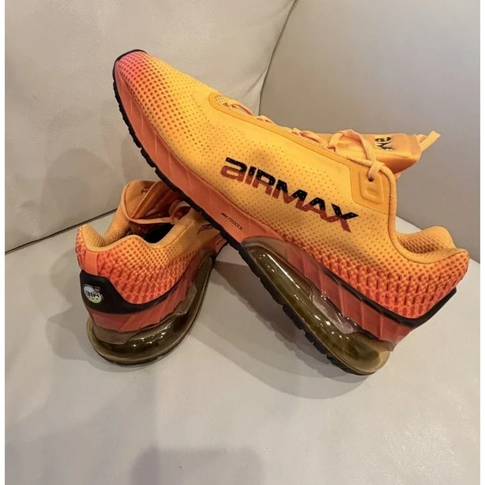 Nike Air Max Phoenix Total Orange Men's Size 13 Running Shoes FZ5307-700